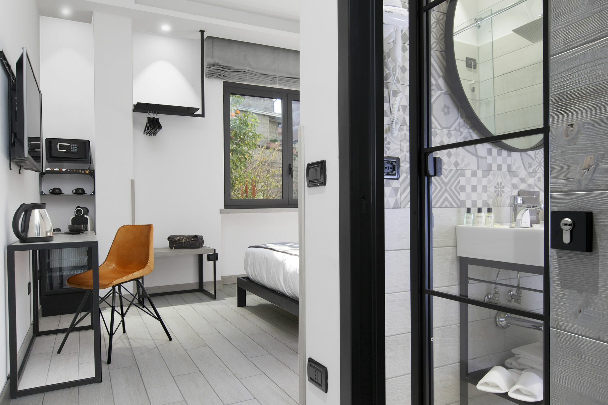 La Ferrovia Guest House Sorrento Buitenkant foto